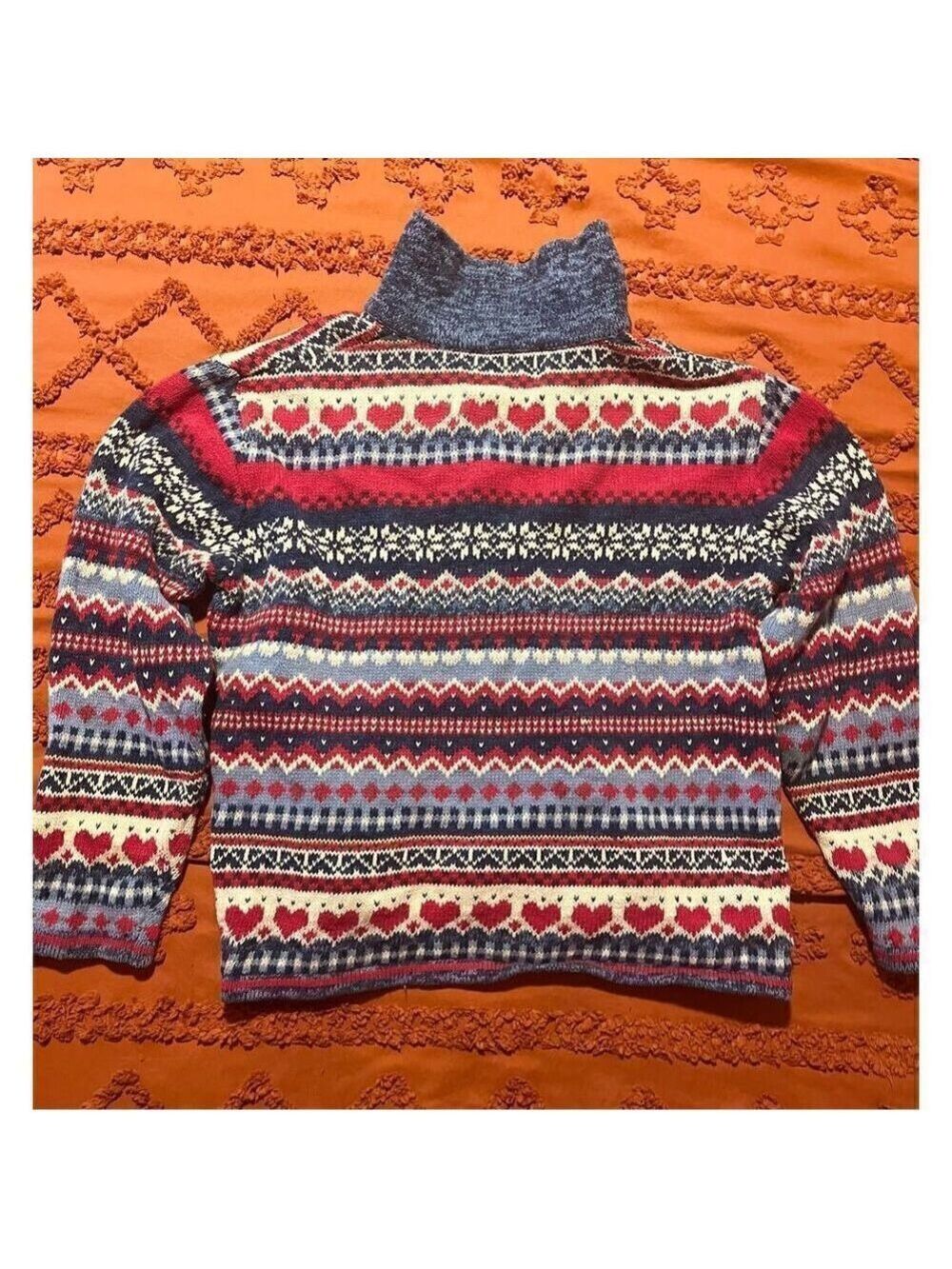 Heirloom  Collectibles sweater. Hearts, squares and diamonds. Size medium. - Picture 16 of 16